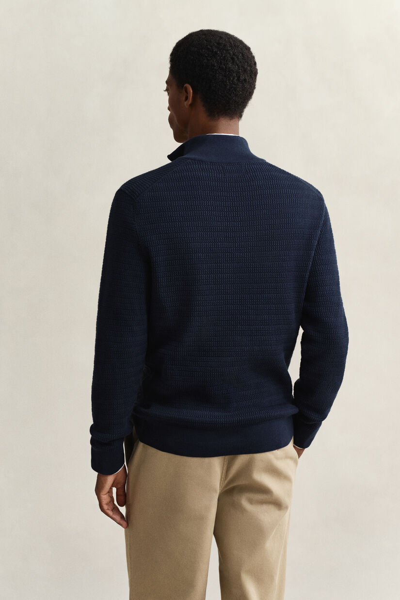 Troyer mit Mini-Zopfstrickmuster