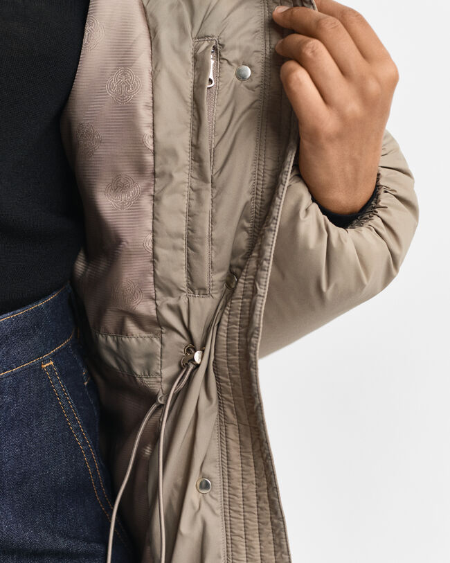 Mittellange Daunenjacke