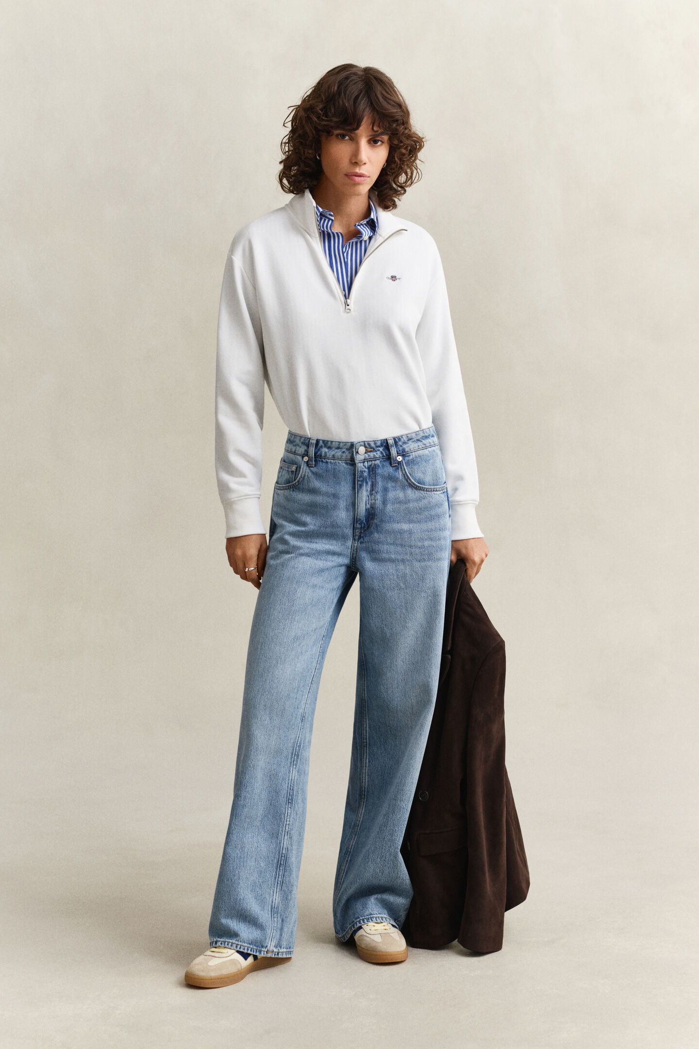 Shield Sweatshirt mit Rei&szlig;verschlusskragen