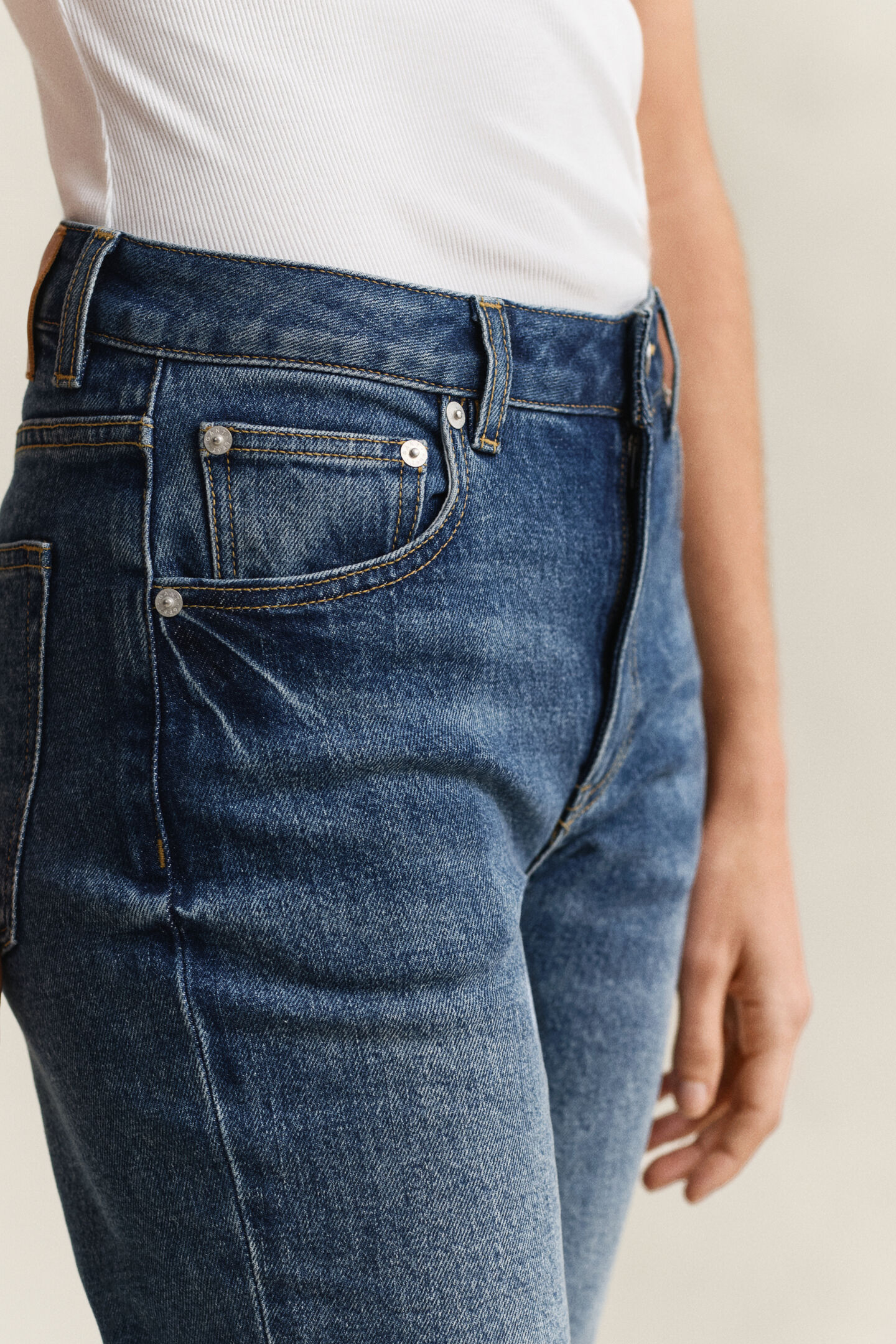 Stretch-Jeans mit geradem Bein