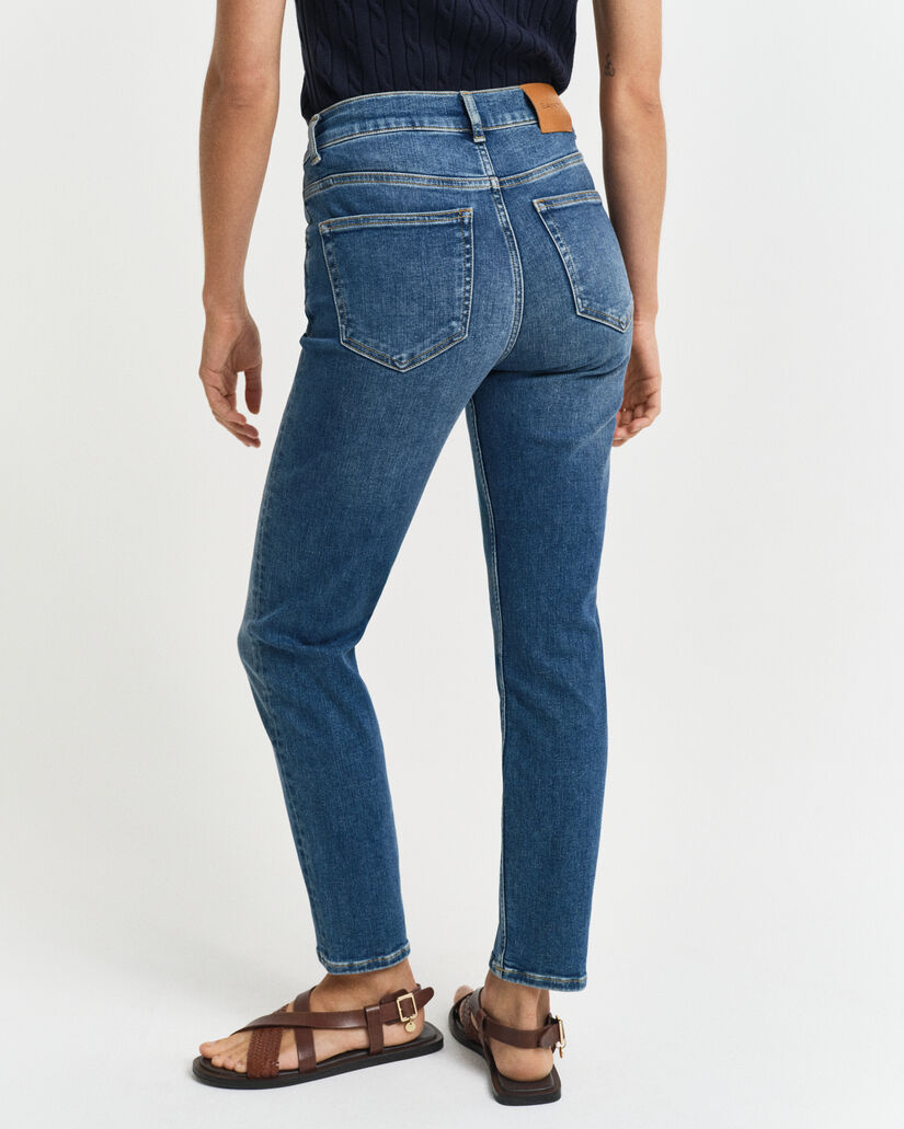 Verk&uuml;rzte Slim Fit Jeans