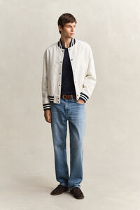 Slim Fit Shield T-Shirt mit V-Ausschnitt