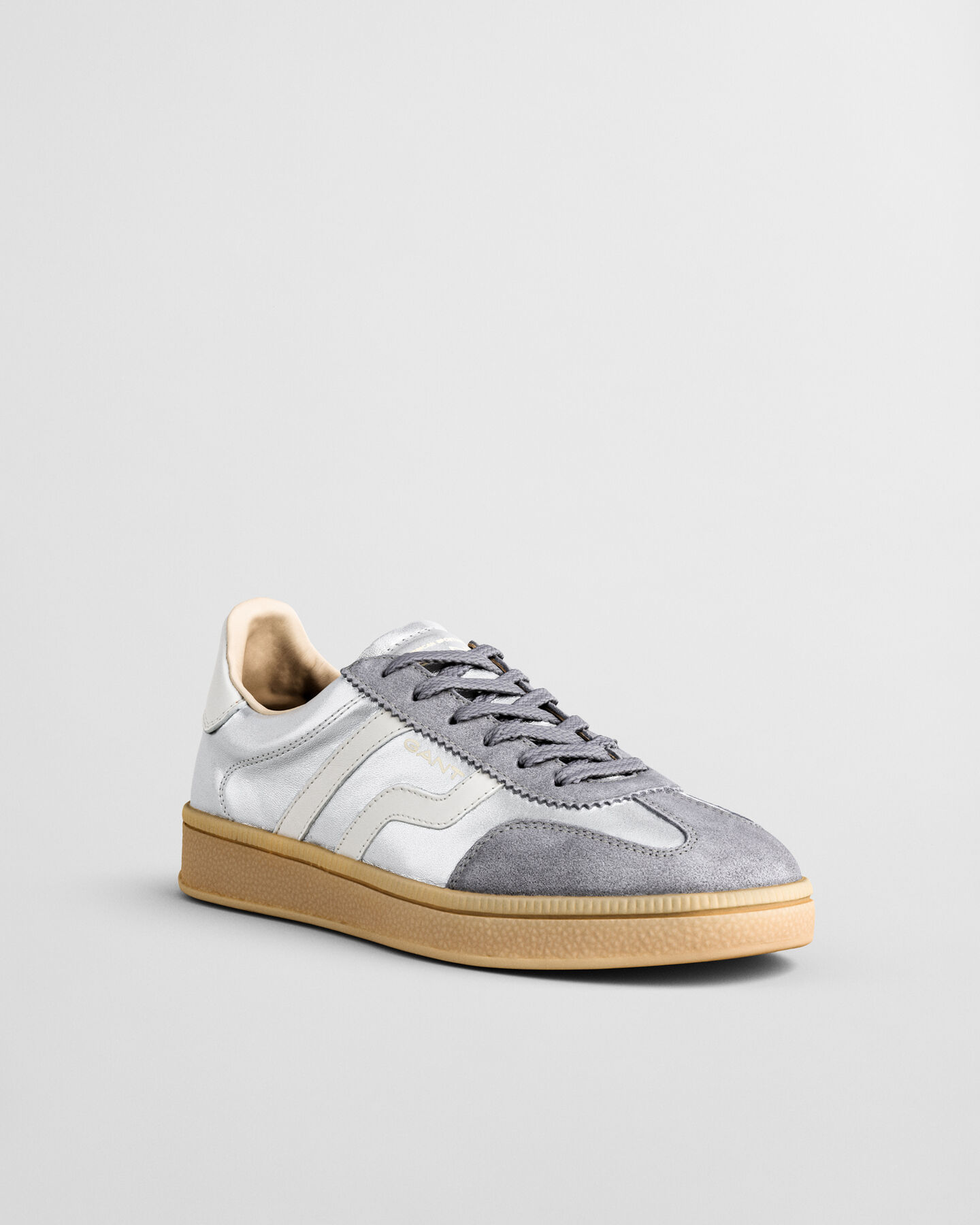 Cuzima Sneaker aus Metallic-Leder