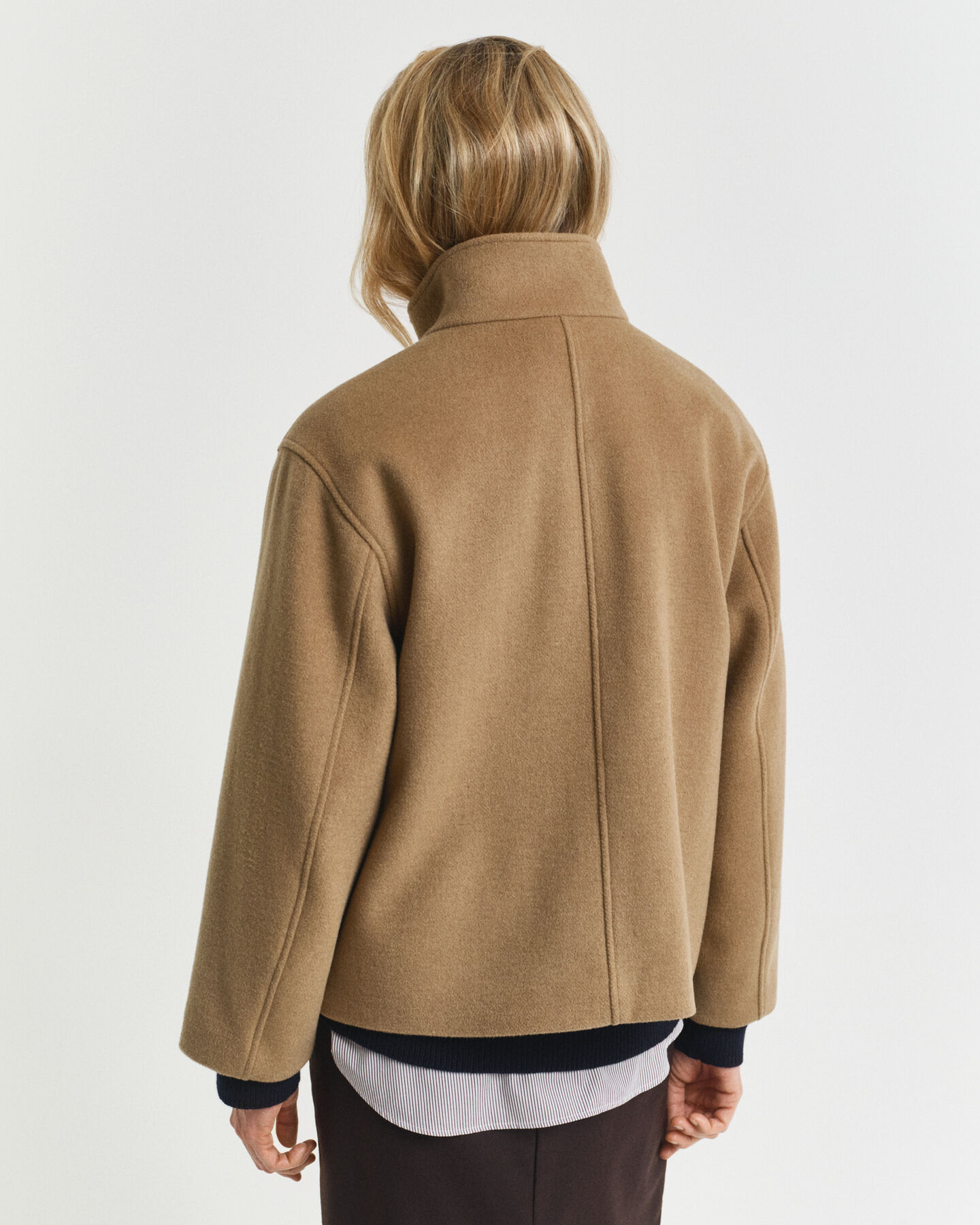 Kurze Rei&szlig;verschlussjacke aus Wolle
