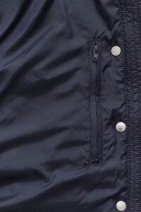 Leichte Daunenjacke