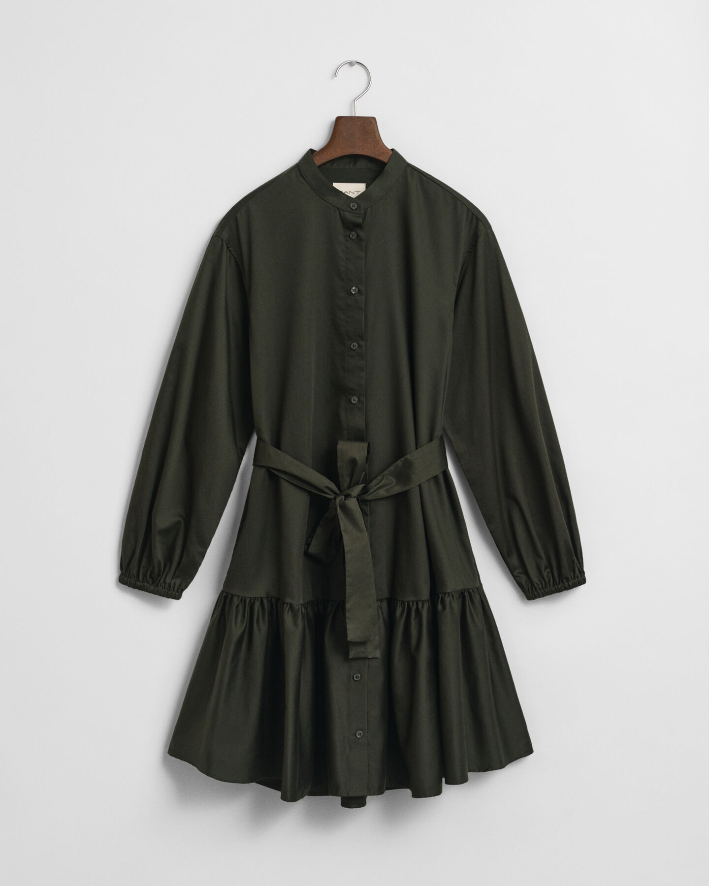 Lang&auml;rmeliges Kleid aus Baumwollsatin