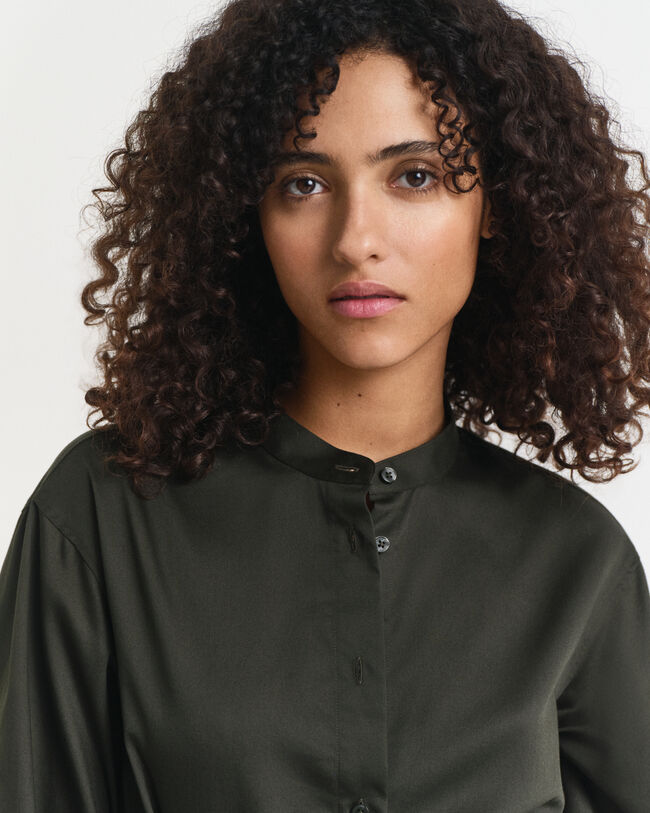 Lang&auml;rmeliges Kleid aus Baumwollsatin