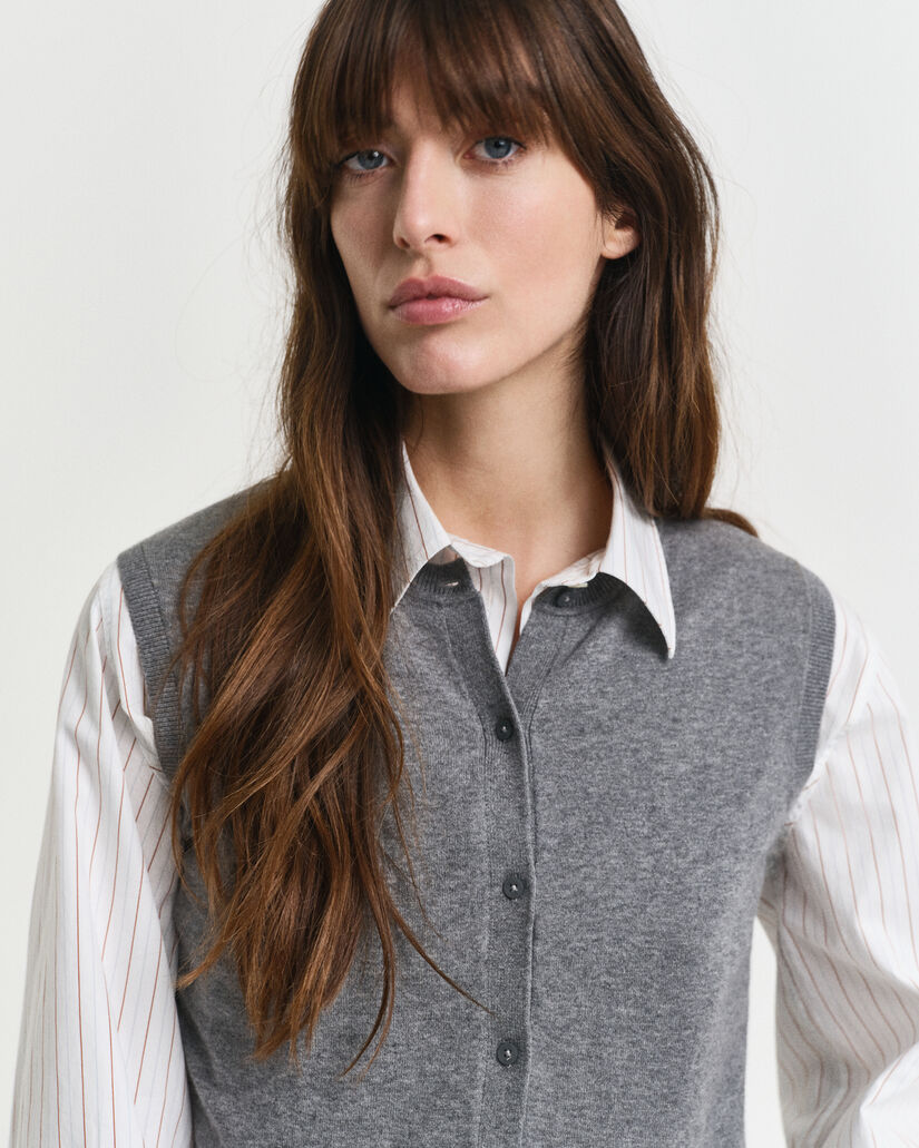 Leichte Strickweste mit kurzen &Auml;rmeln