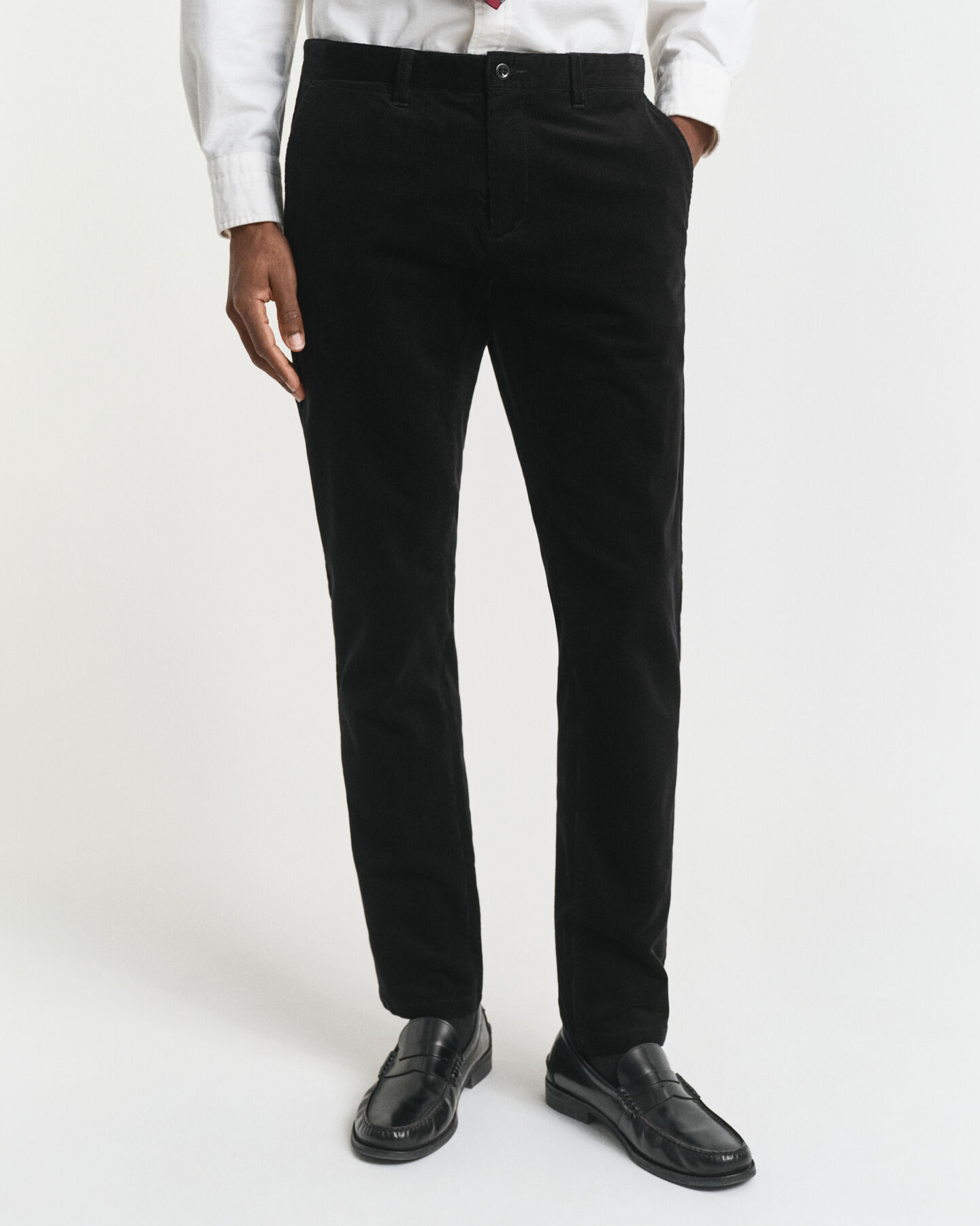 Slim Fit Cord Chinohose