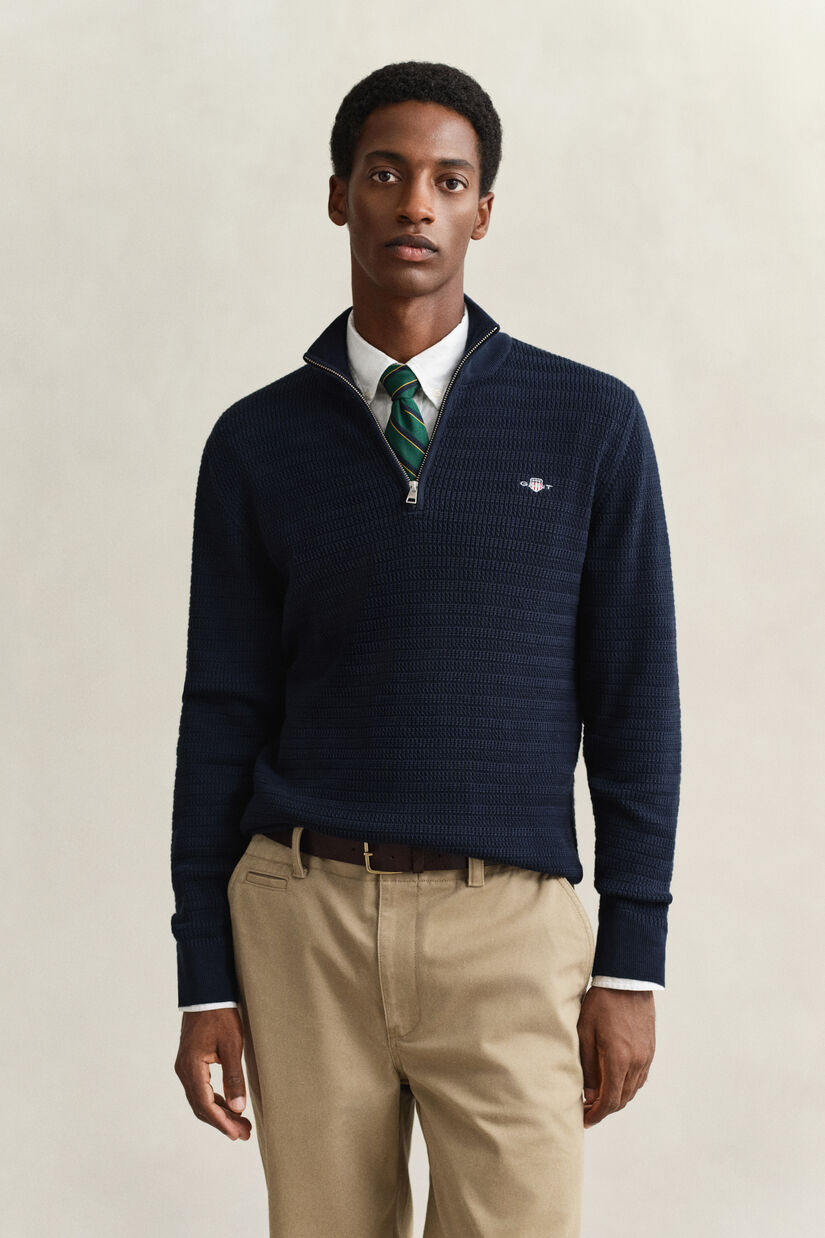 Troyer mit Mini-Zopfstrickmuster