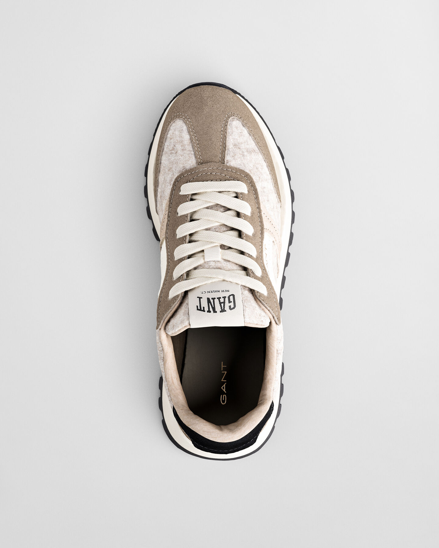Caffay Sneaker aus Veloursleder und Wolle