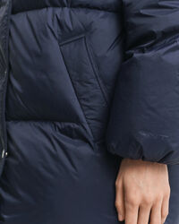 Mittellange Daunenjacke