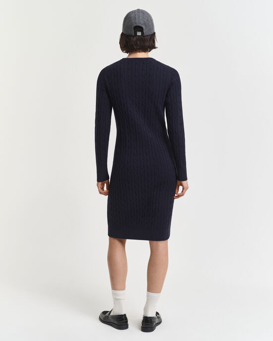 Zopfstrick Rundhalslleid aus Stretchbaumwolle