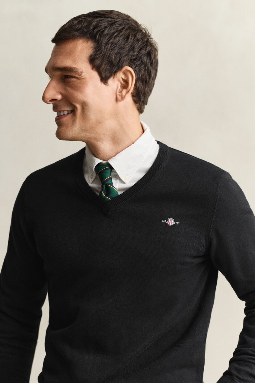 Klassischer V-Neck Pullover aus Baumwolle