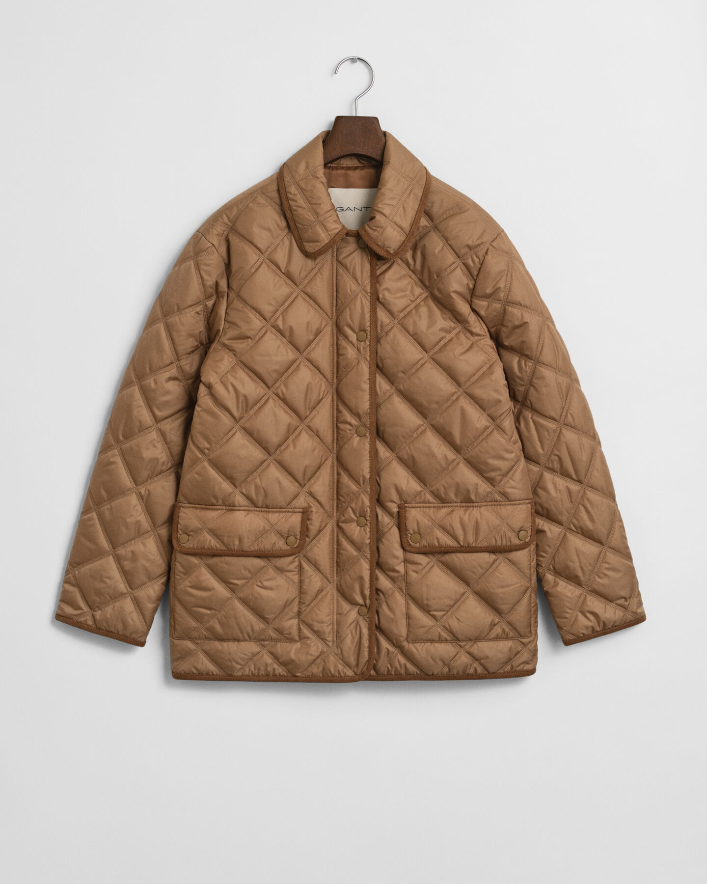 Steppjacke mit Cordbesatz
