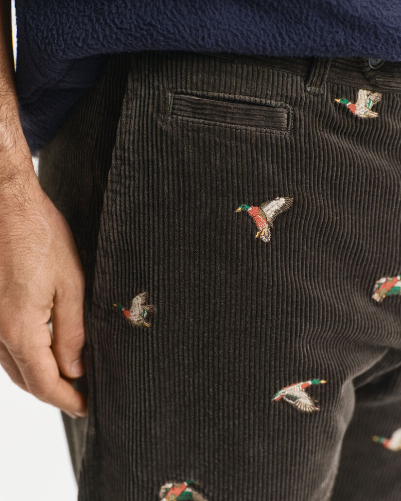 Straight Fit Cordhose mit Stickerei