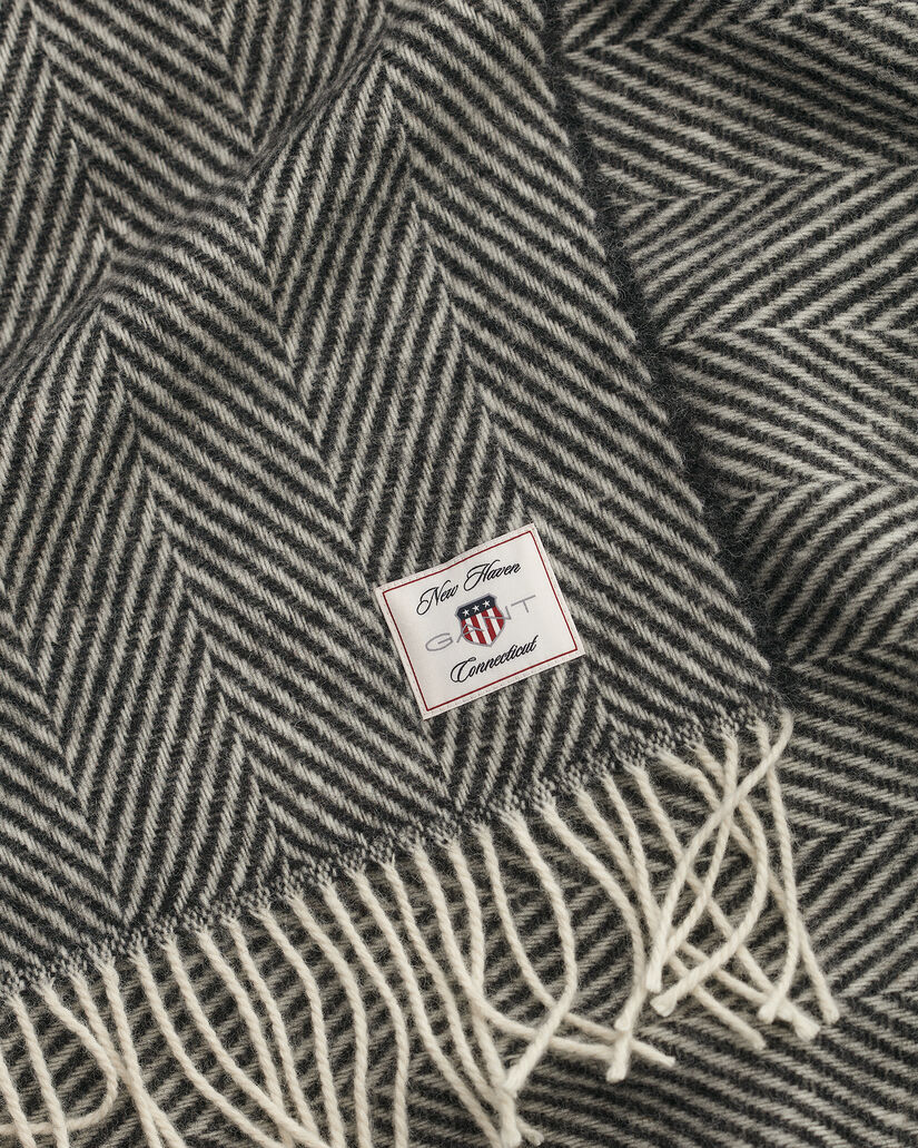 Wolldecke mit Fischgr&auml;tmuster