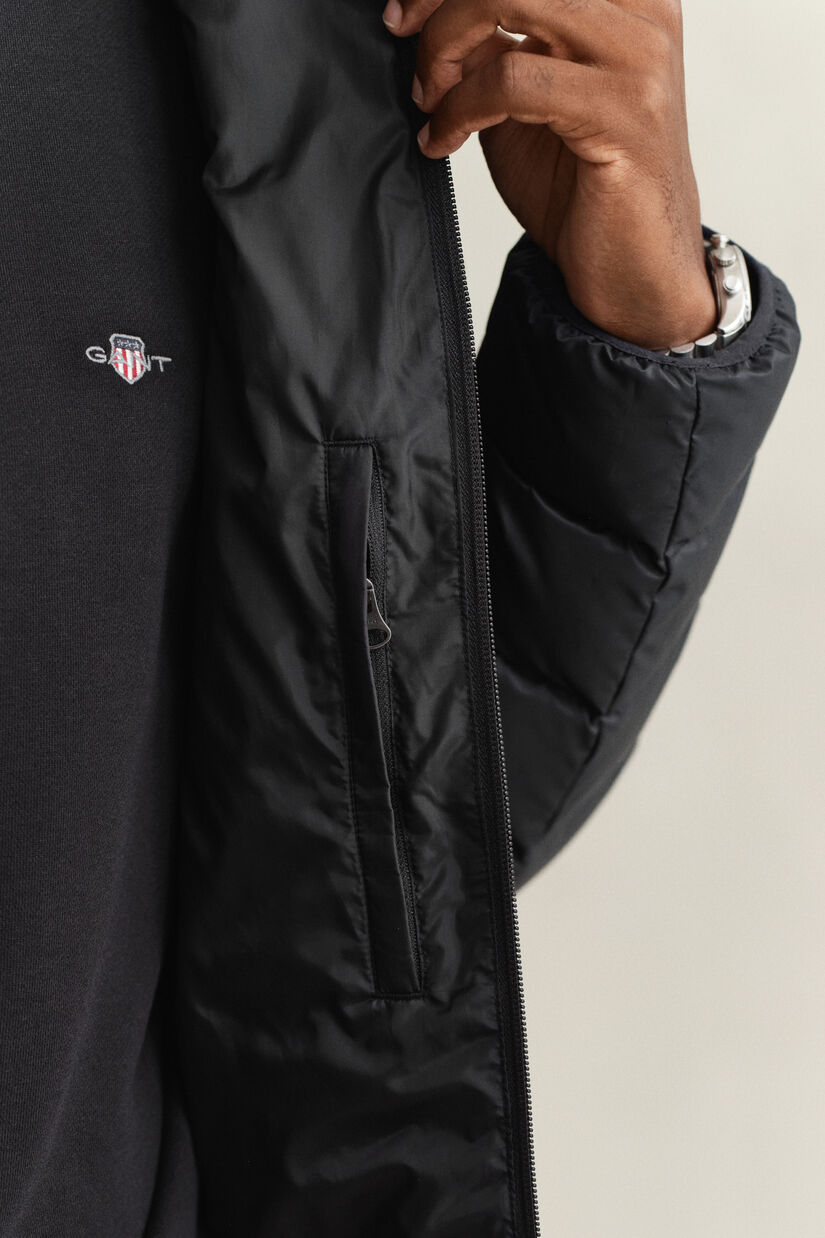 Leichte Daunenjacke
