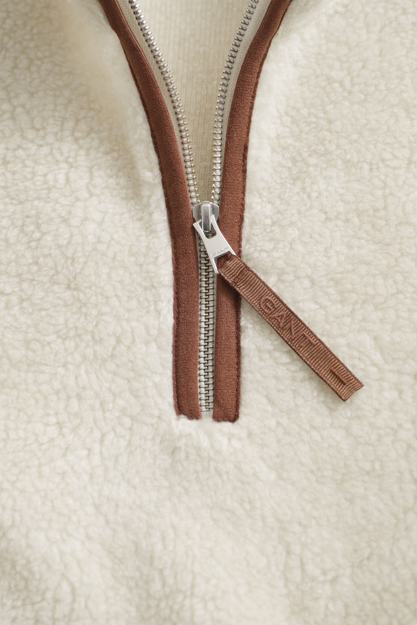 Fleeceshirt mit Rei&szlig;verschlusskragen