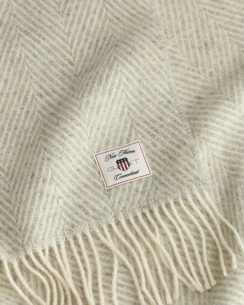 Wolldecke mit Fischgr&auml;tmuster