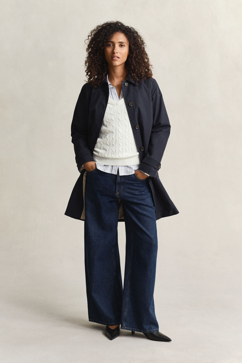 V-Neck Pullover mit Zopfmuster