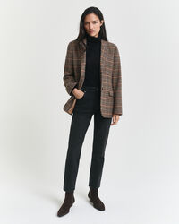 Verk&uuml;rzte Slim Fit Jeans in Schwarz